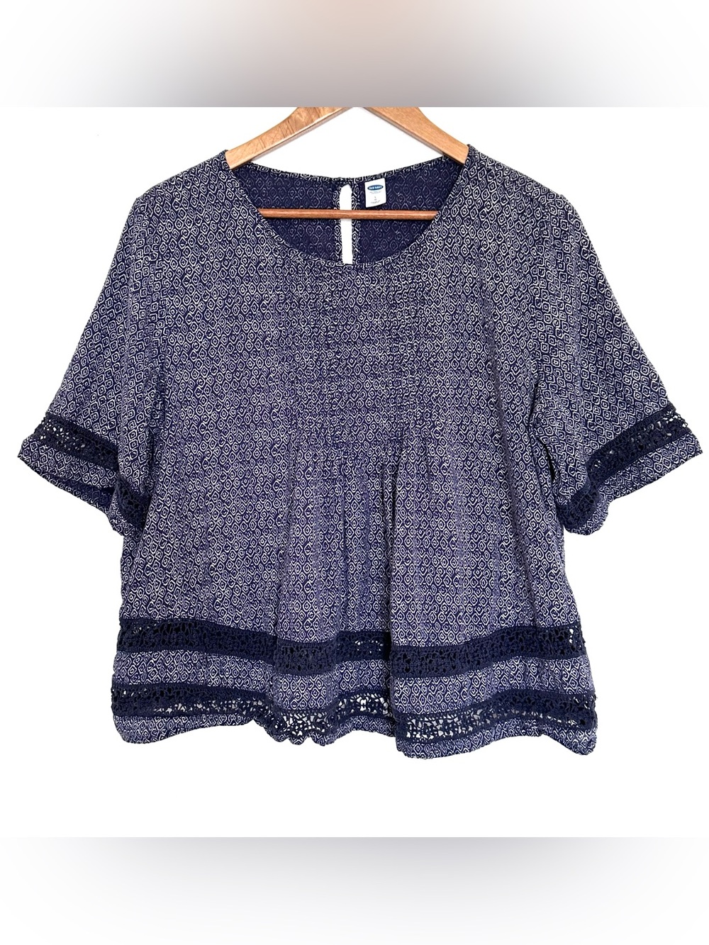 Old Navy Shirt Women’s Large Blue Geometric Cotton Short Sleeve Lace Trim Top